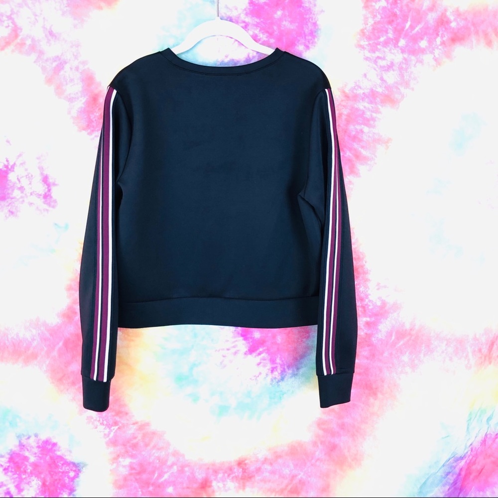 Forever 21 long sleeve black sweatshirt EC